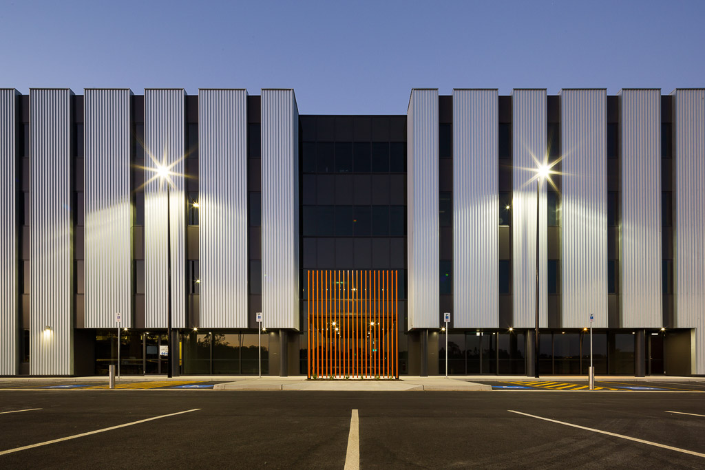 University of Canberra | Alerton Australia / Leading Edge Automation